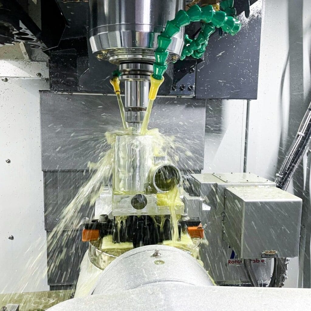 5 axis cnc machining center with coolant spray.jpg