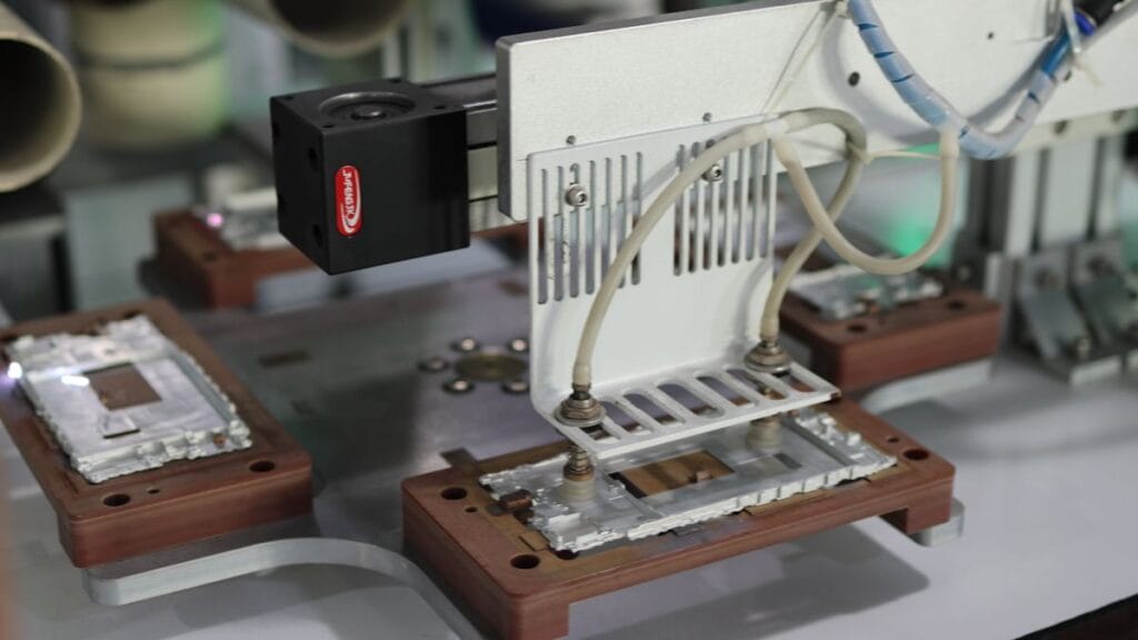 aluminum die cast part machine