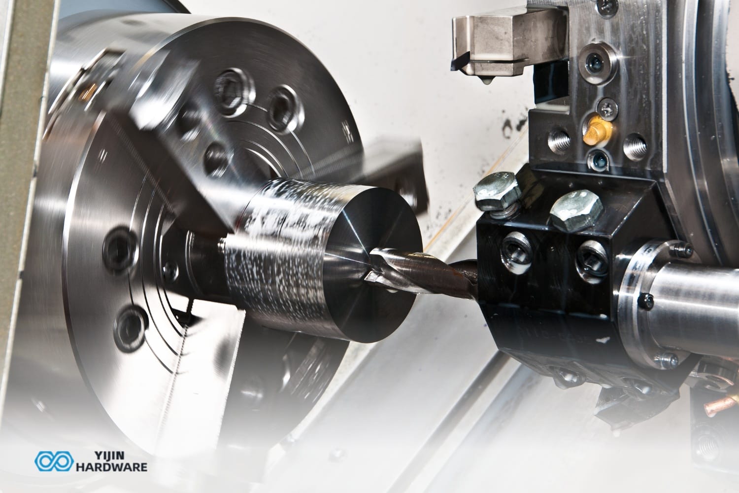 is cnc milling or cnc turning better for cylindrical parts