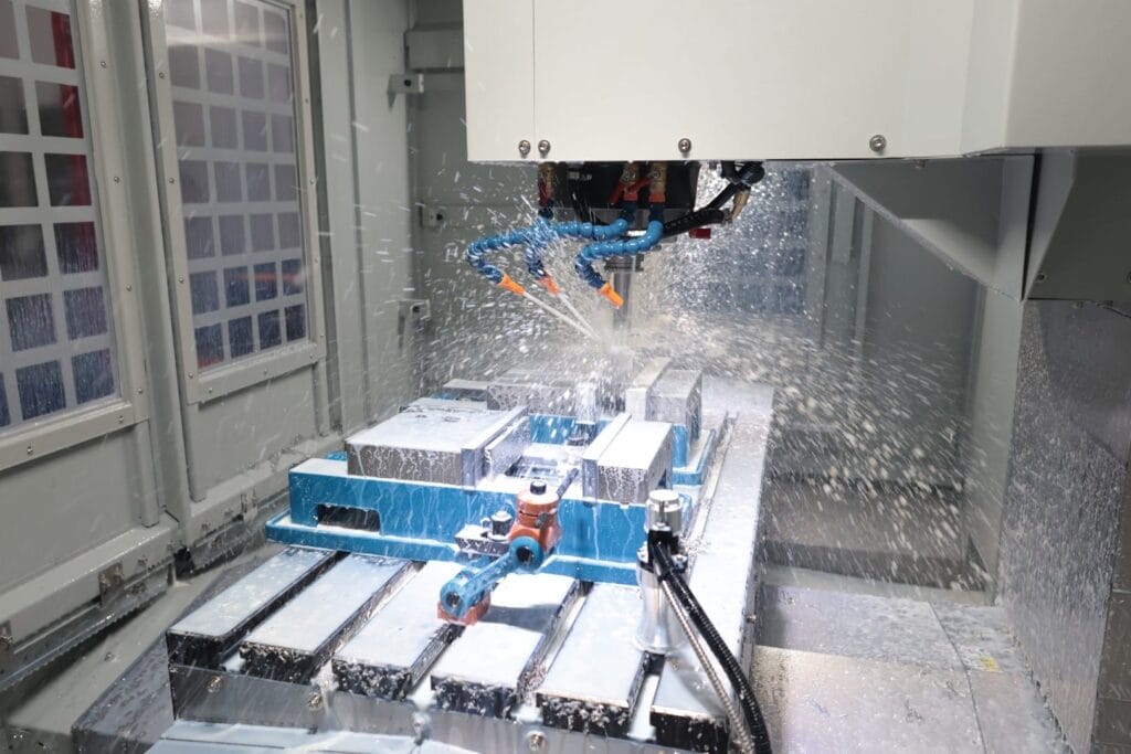 large cnc milling machine high speed cutting.jpg