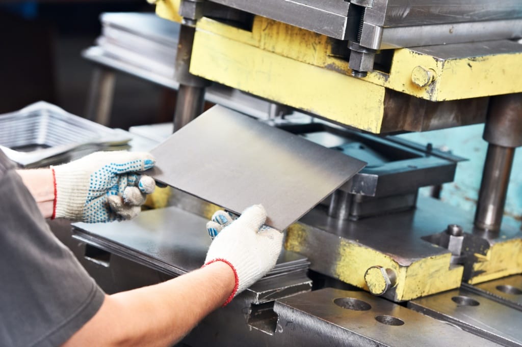 sheet metal hemming complete guide & tips