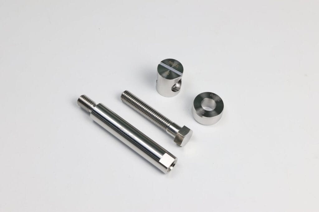 stainless steel cnc turned shoulder bolts and spacers