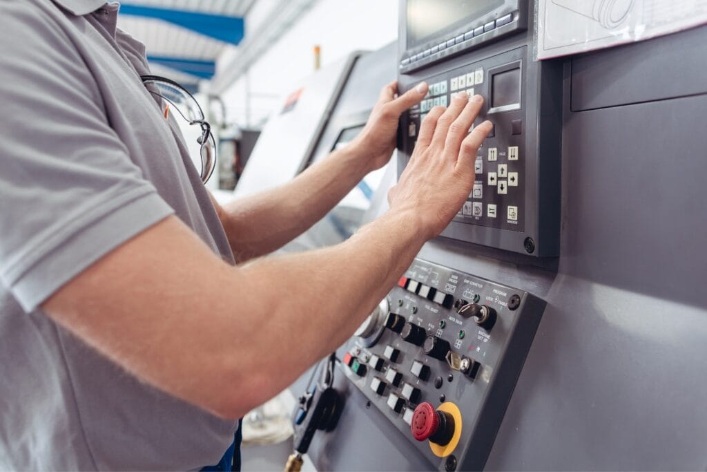 Услуги по обработке деталей на станках с ЧПУ