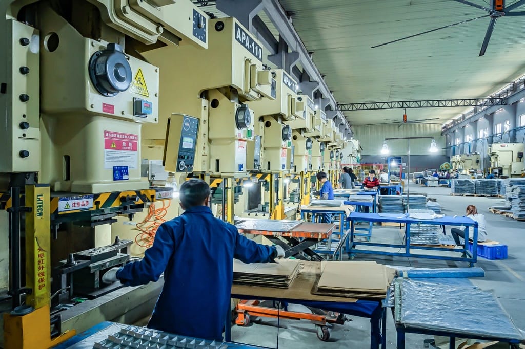 why choose Yijin Solution for waterjet cutting services